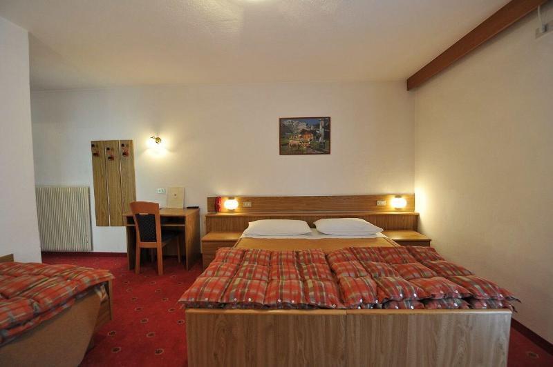 ויגו די פאסה Hotel Cristallo מראה חיצוני תמונה