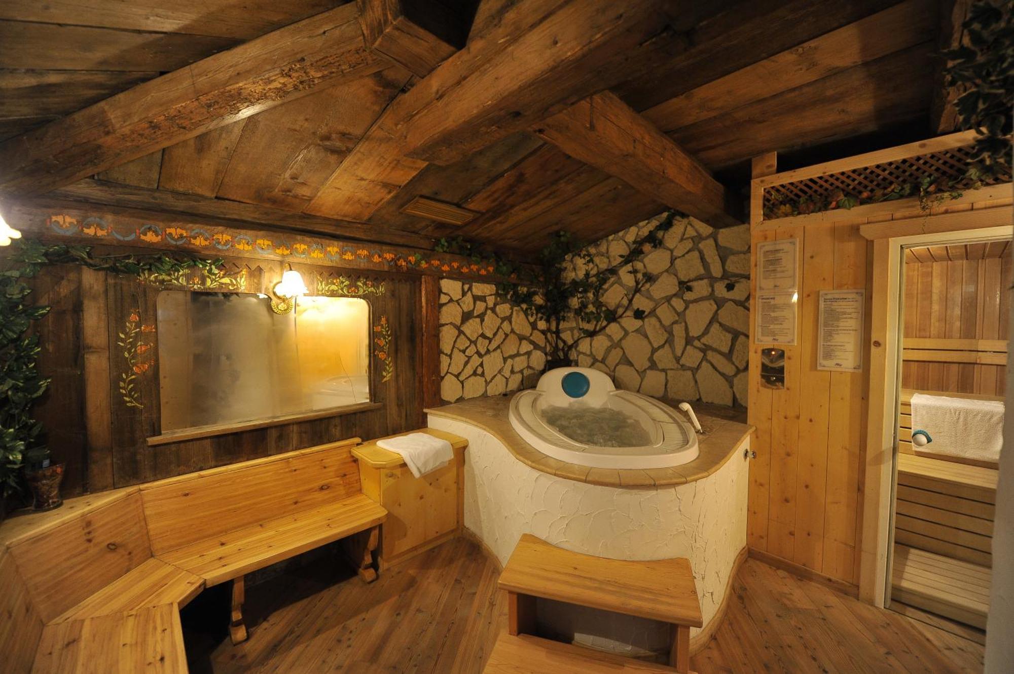 ויגו די פאסה Hotel Cristallo מראה חיצוני תמונה